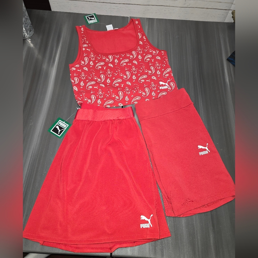 Amazing Paisley Puma Red Crop Top New - Skirt And Shorts On A Seperate Post